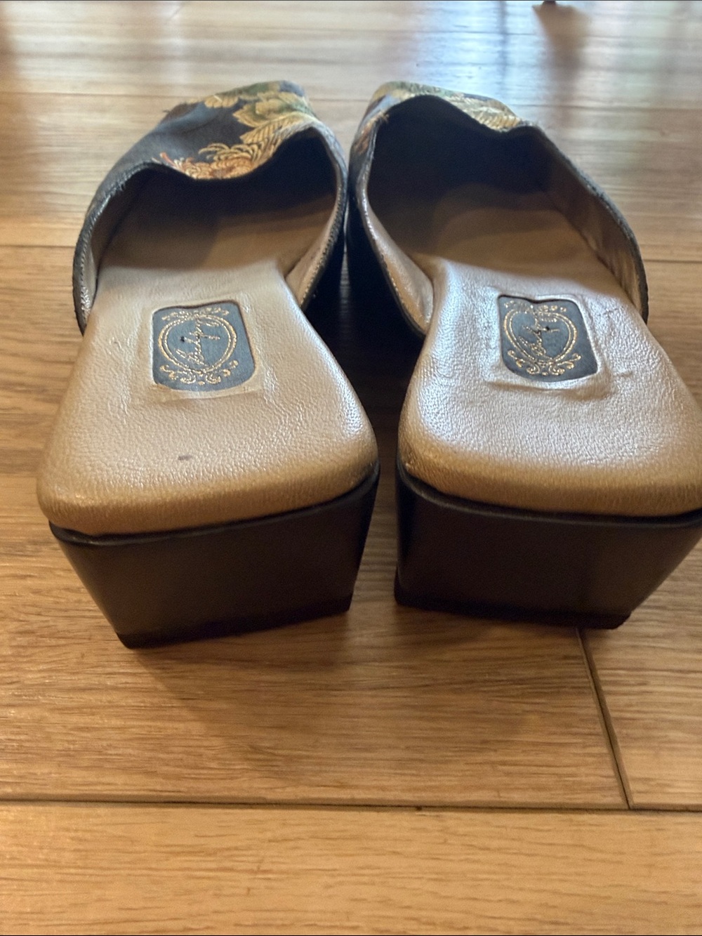 Salpy Handmade Slip On Flower Wedge Mules Size 9 - Picture 2 of 4